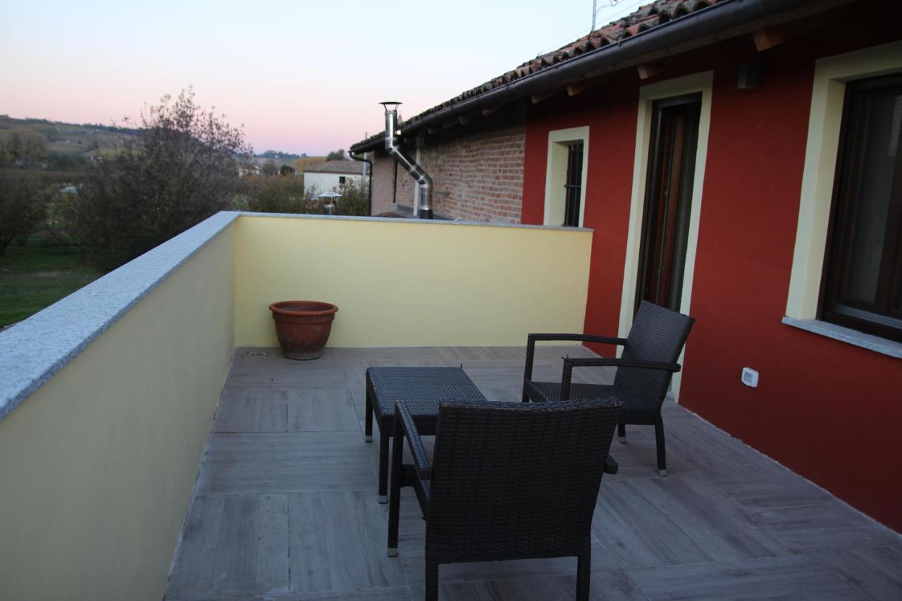 Miravigne House - Casa Di Campagna Con Cucina Castagnole delle Lanze Exterior photo