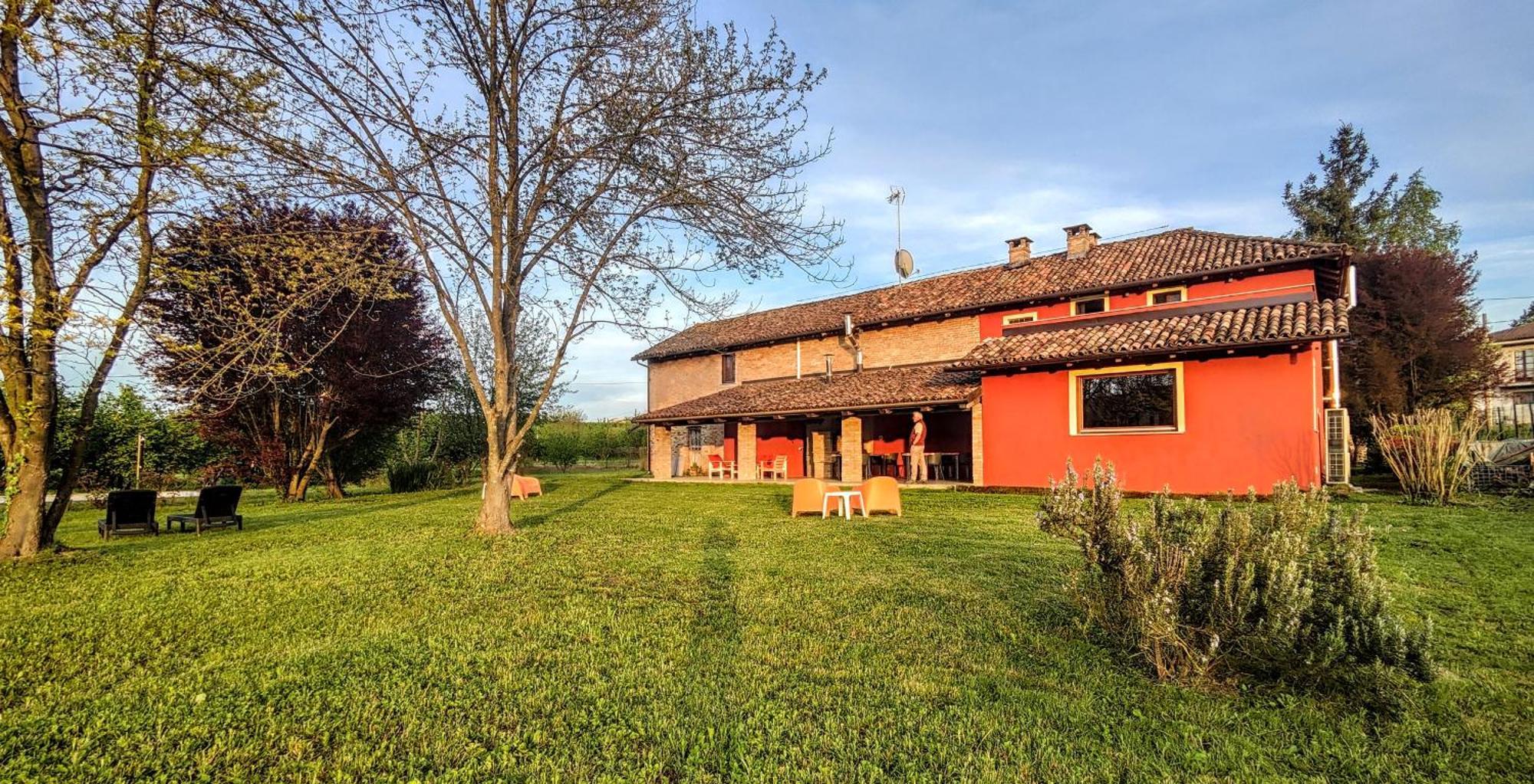 Miravigne House - Casa Di Campagna Con Cucina Castagnole delle Lanze Exterior photo